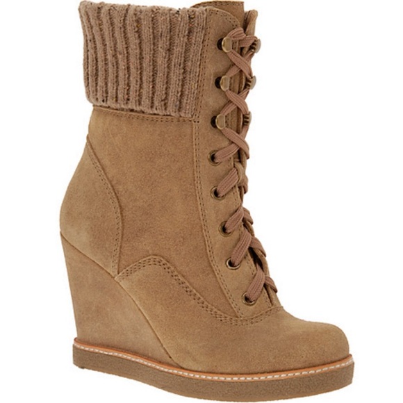 Aldo Shoes - Aldo Matkowsky Tan Wedge Round Toe Booties